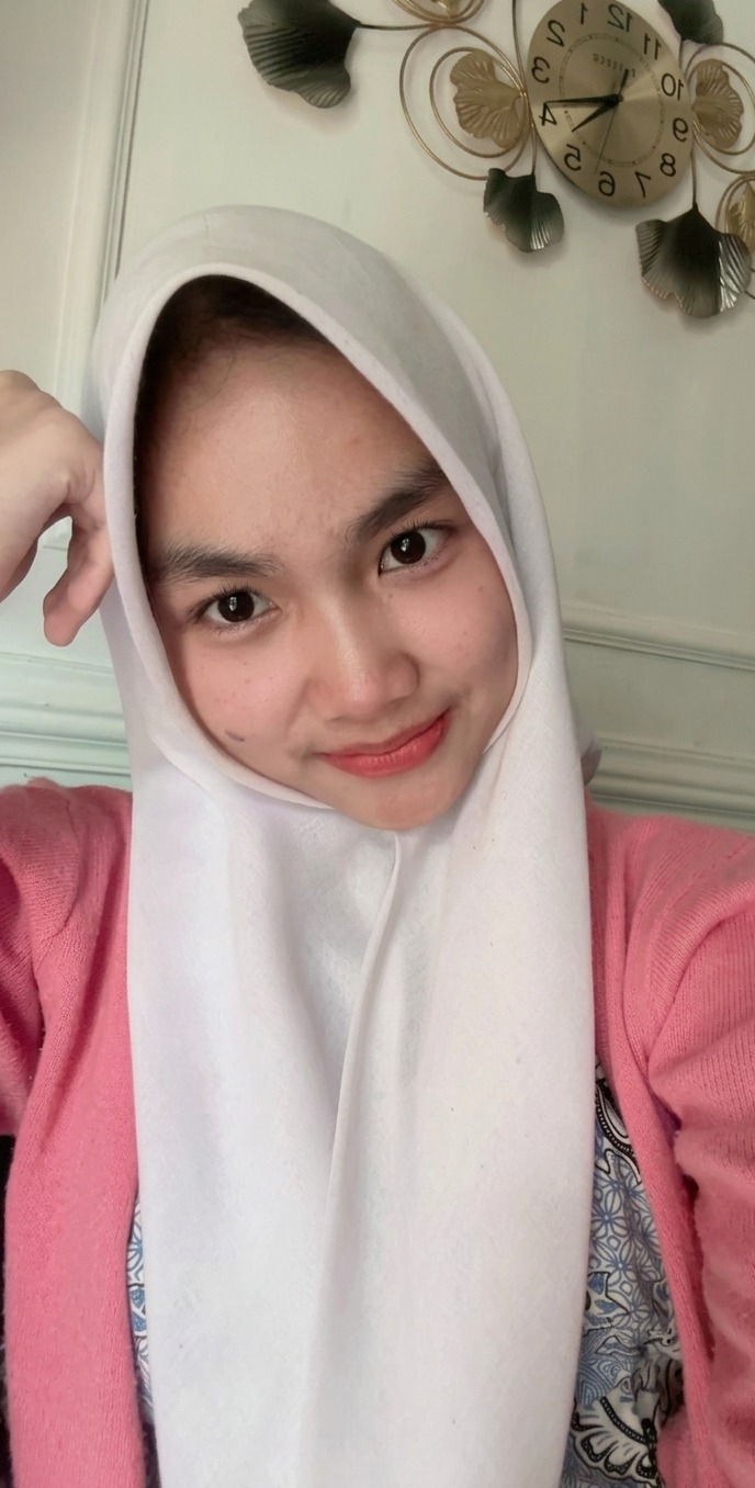 Suci Aprilia Indika